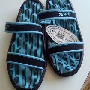 Shaka Wave Sandals